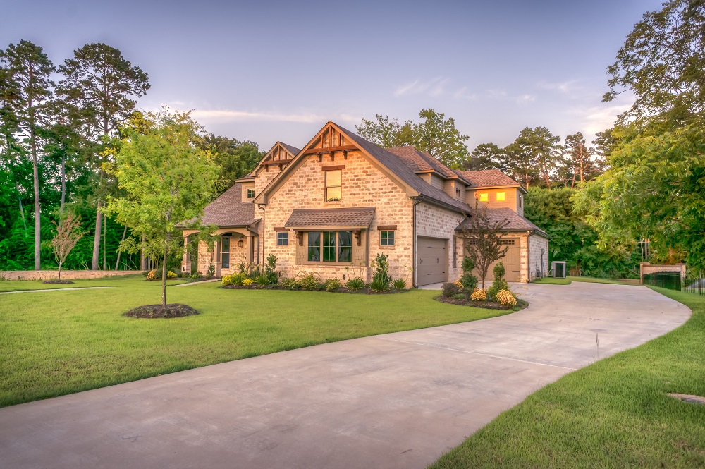 The Impact of Interest Rates on the Real Estate Market